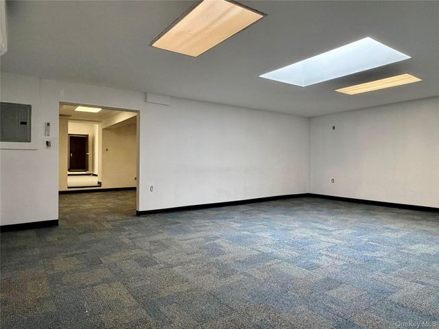 18-17 42 Street 2, Astoria, NY 11105
