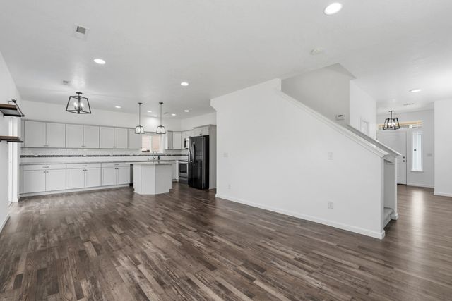 124 S Glenbrook Ct, Spokane Valley, WA 99016
