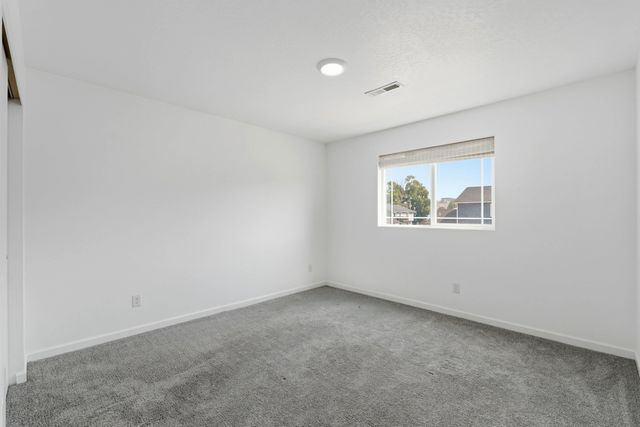 124 S Glenbrook Ct, Spokane Valley, WA 99016