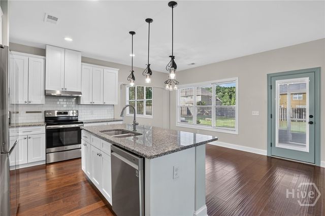 103 Cypress Loop, Bloomingdale, GA 31302