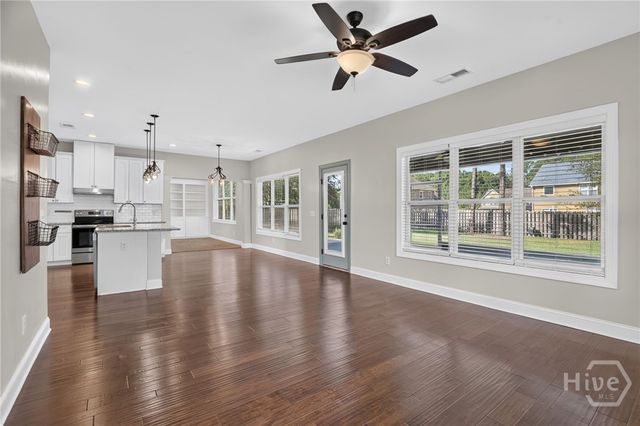 103 Cypress Loop, Bloomingdale, GA 31302