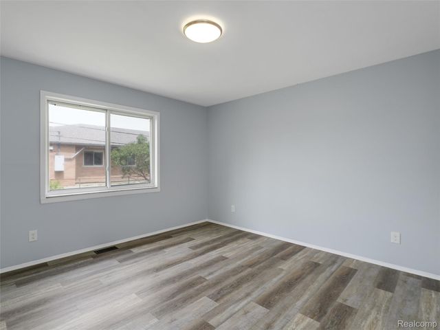 29242 Barkley Street, Livonia, MI 48154