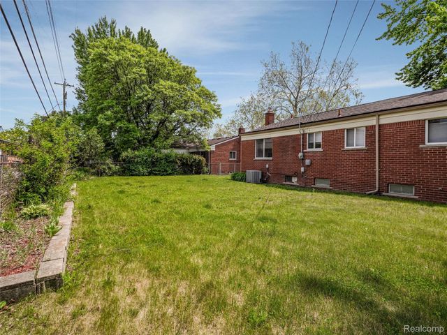 29242 Barkley Street, Livonia, MI 48154