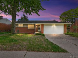 29242 Barkley Street, Livonia, MI 48154