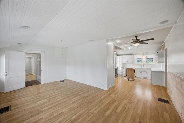 37508 CHURCH AVENUE, Dade City, FL 33525