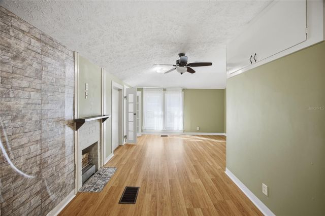 37508 CHURCH AVENUE, Dade City, FL 33525