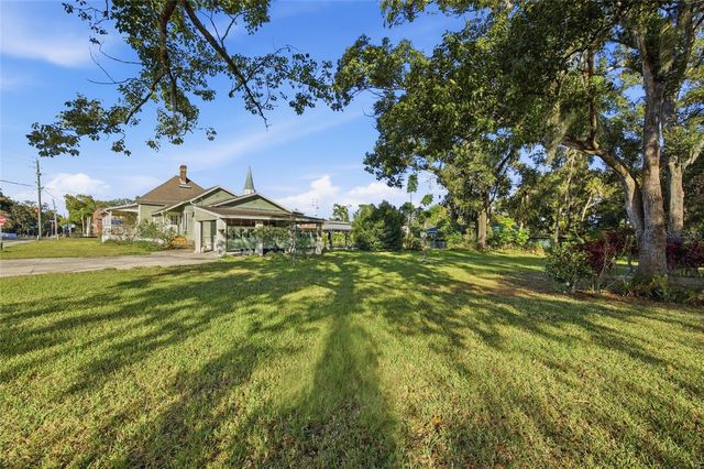 37508 CHURCH AVENUE, Dade City, FL 33525