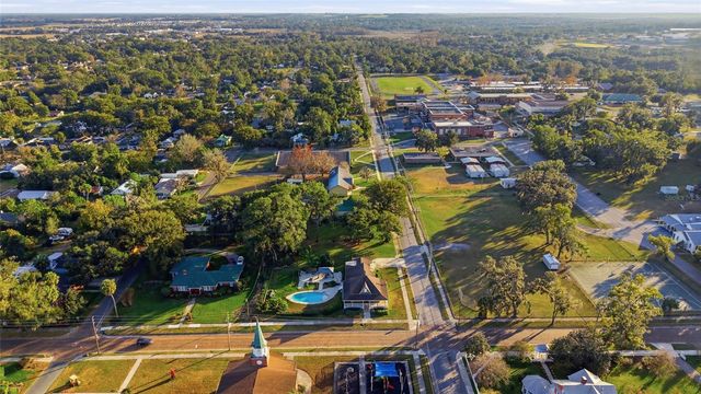 37508 CHURCH AVENUE, Dade City, FL 33525