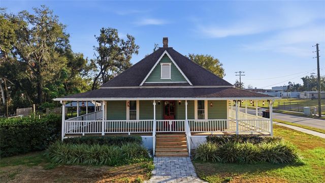 37508 CHURCH AVENUE, Dade City, FL 33525