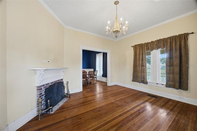 37508 CHURCH AVENUE, Dade City, FL 33525