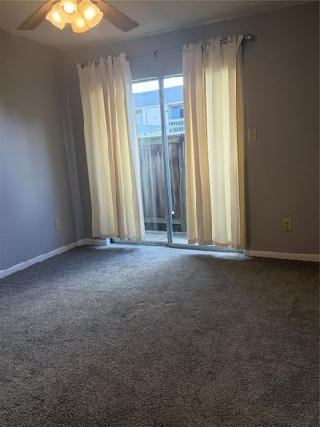 3919 Fairmont Parkway 205, Pasadena, TX 77504