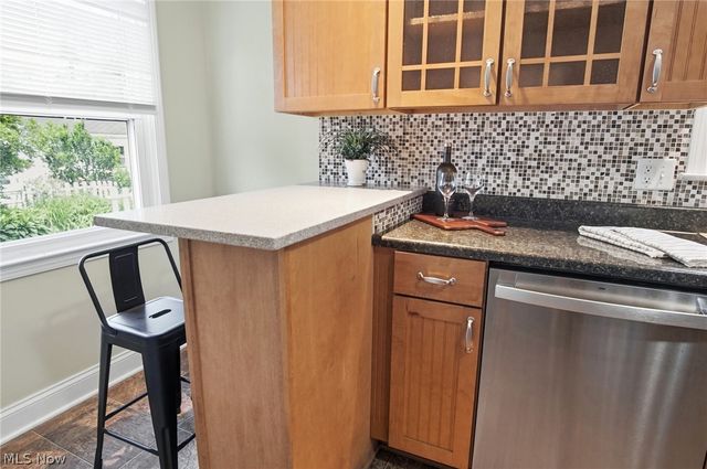 119 Monroe Avenue, Cuyahoga Falls, OH 44221