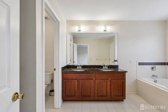 67 Morgan Way, Monroe, NJ 08831