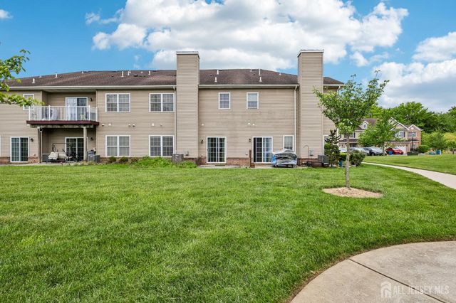 67 Morgan Way, Monroe, NJ 08831
