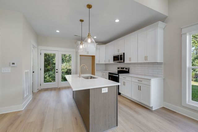 508 Mountain View Ct, Smyrna, TN 37167