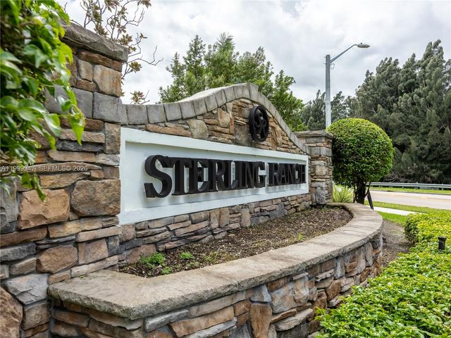 4950 E Sterling Ranch Circle, Davie, FL 33314