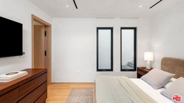 31388 Broad Beach Road, Malibu, CA 90265