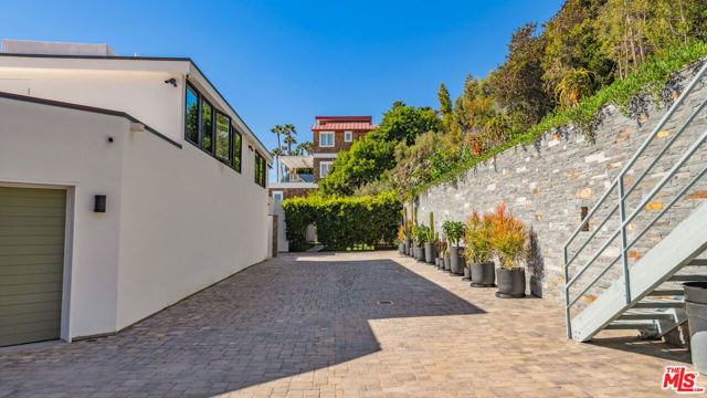 31388 Broad Beach Road, Malibu, CA 90265