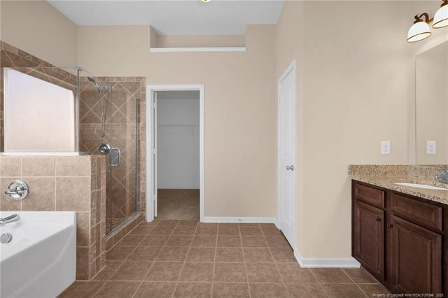 137 Salisbury Lane, Spring Lake, NC 28390