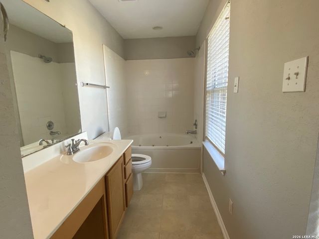 1423 Hunters Plane, San Antonio, TX 78245