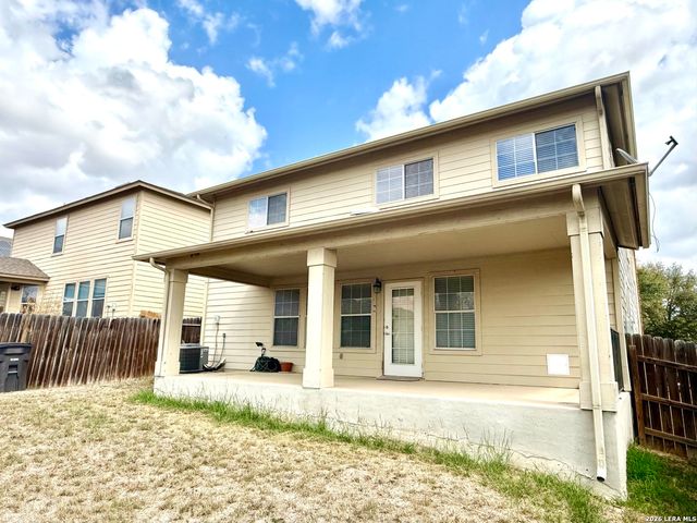 1423 Hunters Plane, San Antonio, TX 78245