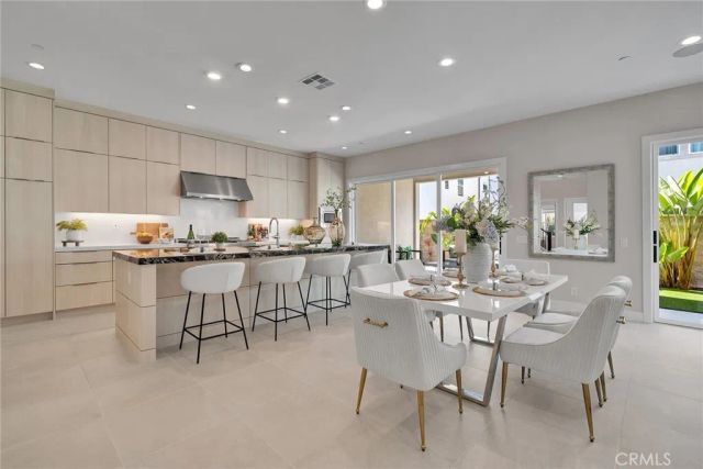 121 MULBERRY, Lake Forest, CA 92630