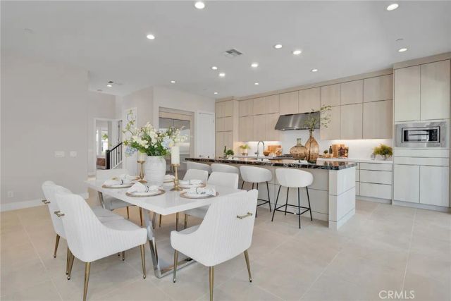 121 MULBERRY, Lake Forest, CA 92630