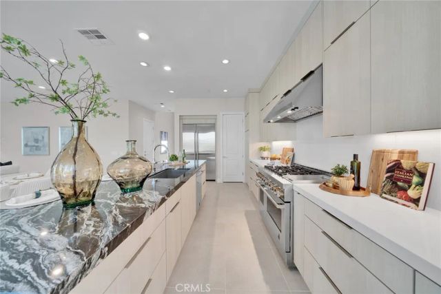 121 MULBERRY, Lake Forest, CA 92630