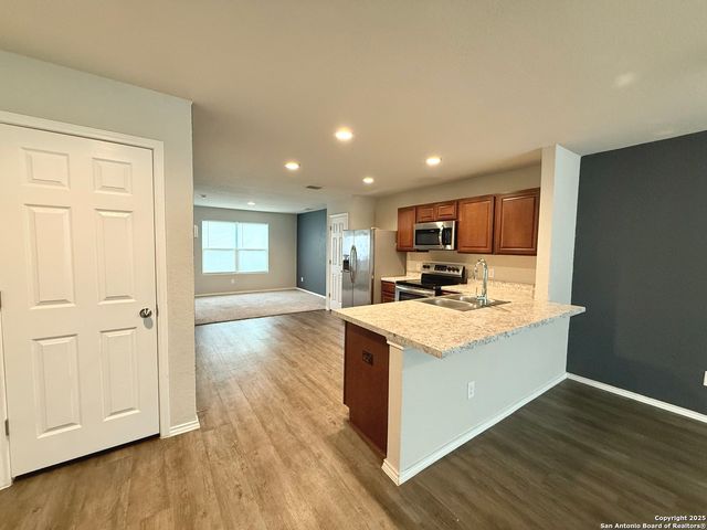 8114 Apex Vw, San Antonio, TX 78244