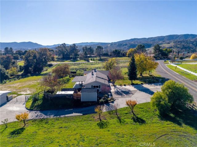 9220 Carmel, Atascadero, CA 93422