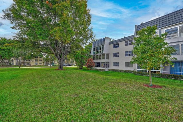 9100 Lime Bay Blvd 111, Tamarac, FL 33321