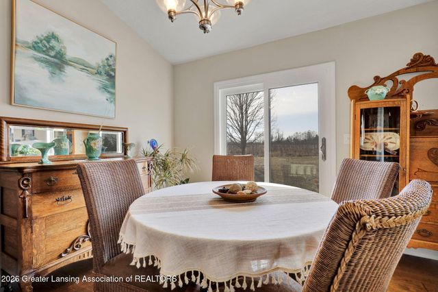 1219 Wildflower Drive, Holt, MI 48842