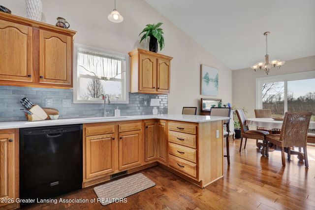 1219 Wildflower Drive, Holt, MI 48842