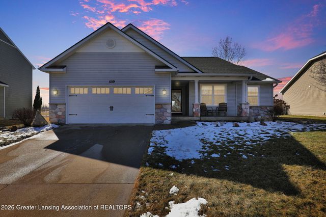 1219 Wildflower Drive, Holt, MI 48842