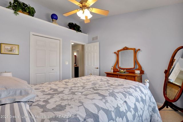 1219 Wildflower Drive, Holt, MI 48842