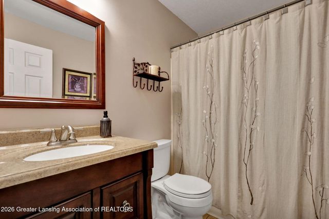 1219 Wildflower Drive, Holt, MI 48842