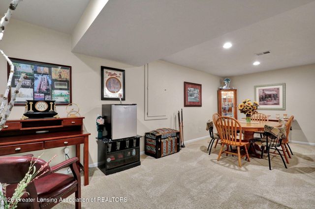 1219 Wildflower Drive, Holt, MI 48842