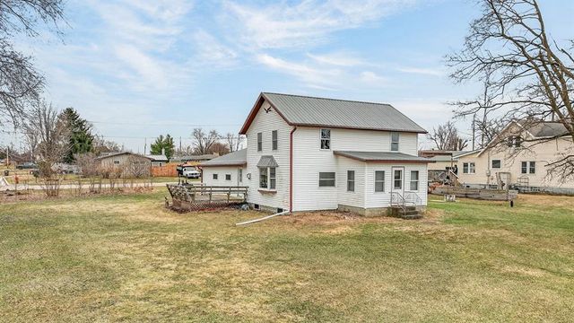 206 S Park Road, Blair, WI 54616