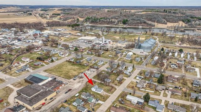 206 S Park Road, Blair, WI 54616