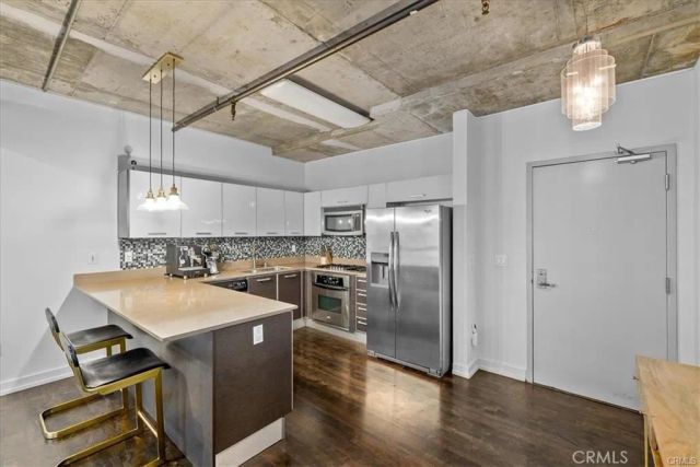 645 W 9th 317, Los Angeles, CA 90015