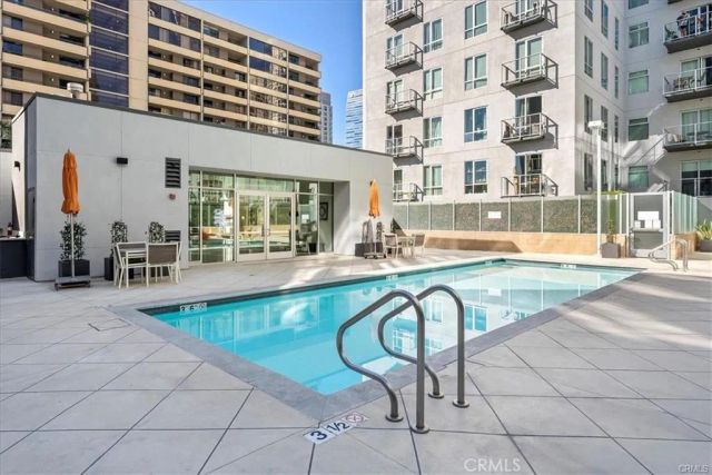 645 W 9th 317, Los Angeles, CA 90015