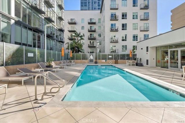645 W 9th 317, Los Angeles, CA 90015