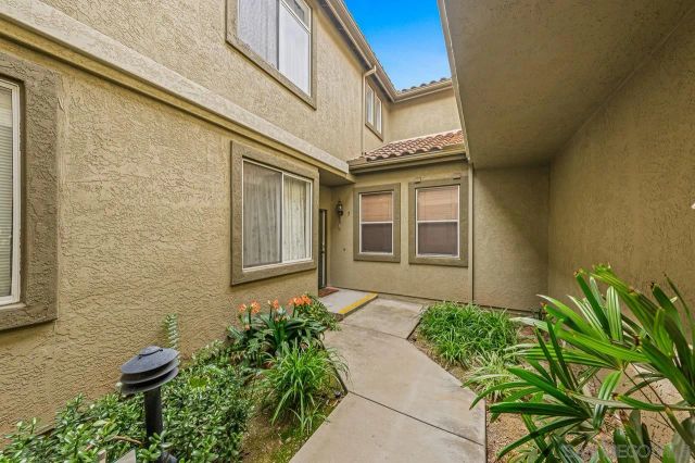 12520 Heatherton Ct. 3, San Diego, CA 92128