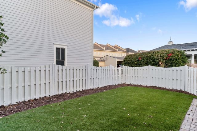 31 Crystal Lake Drive, North Augusta, SC 29841