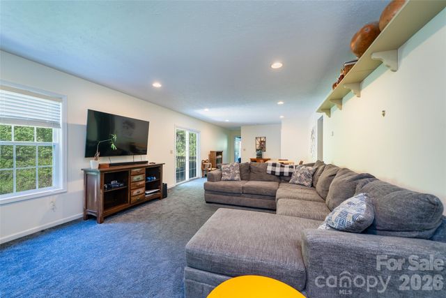 7 Firestone Court, Etowah, NC 28729