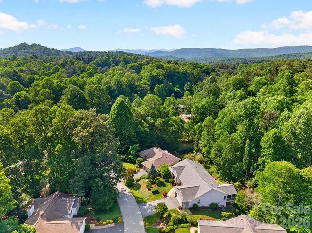 7 Firestone Court, Etowah, NC 28729