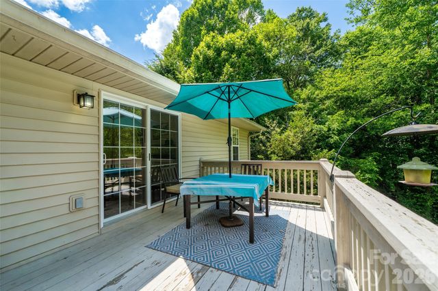 7 Firestone Court, Etowah, NC 28729