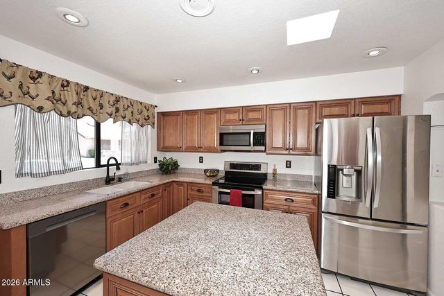 310 E BRECKENRIDGE Way, Gilbert, AZ 85234
