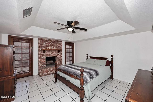 310 E BRECKENRIDGE Way, Gilbert, AZ 85234