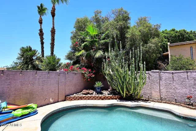 310 E BRECKENRIDGE Way, Gilbert, AZ 85234
